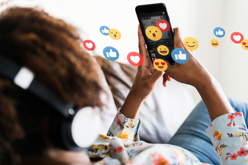 5 Ways Social Media Affects Kids’ Mental Health